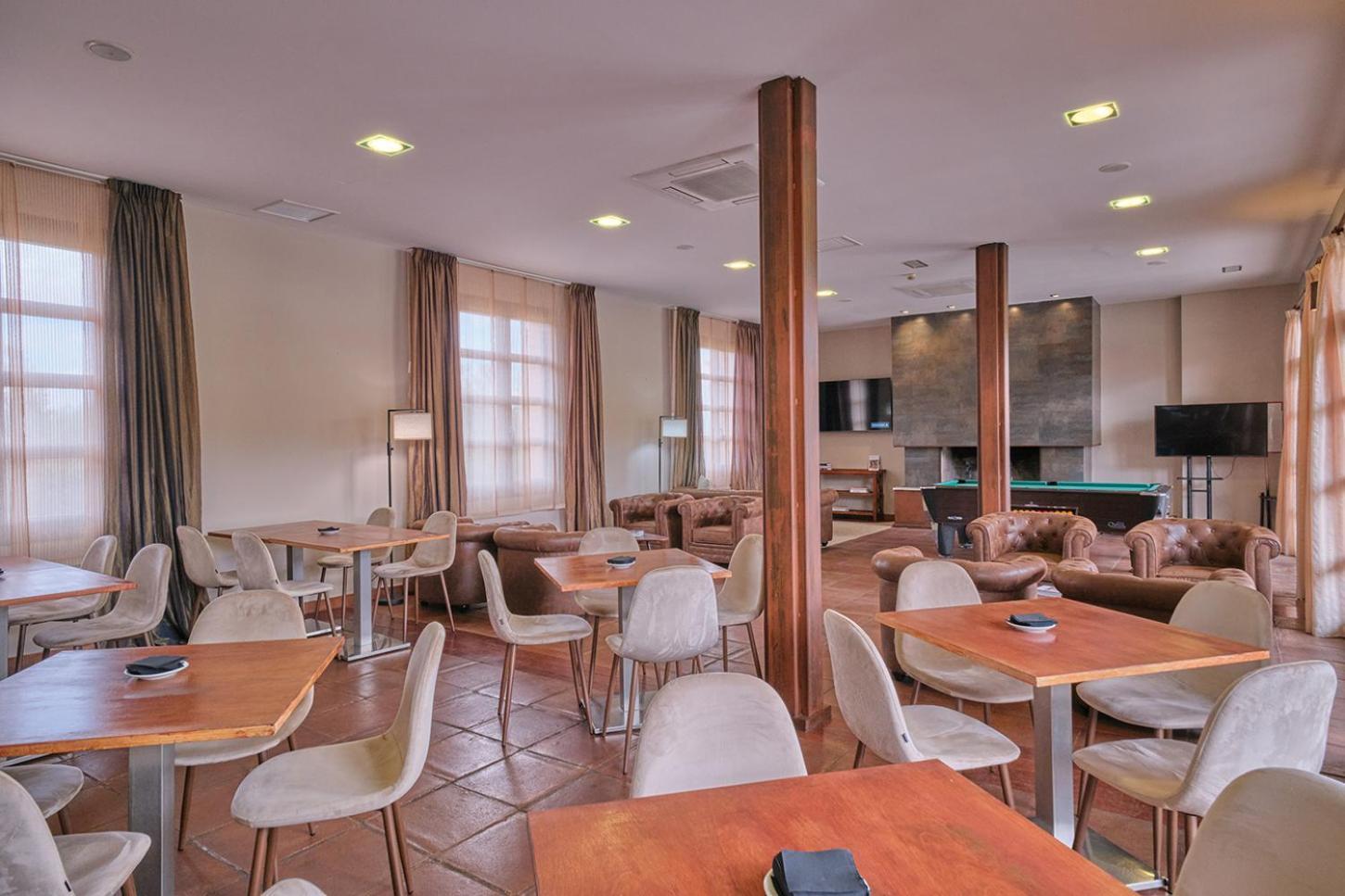 Hotel Spa Villa Nazules Chueca エクステリア 写真